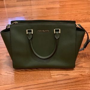 Olive Micheal Kors Selma Medium leather satchel
